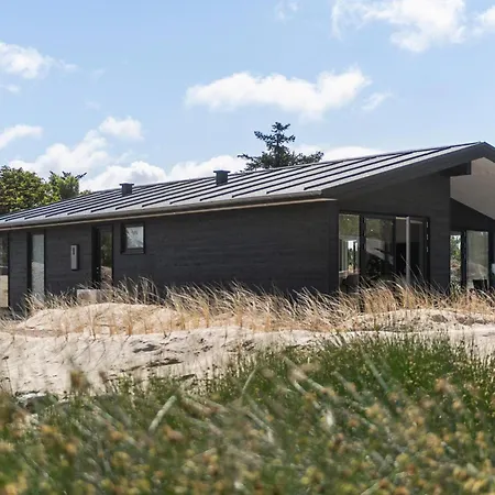 Feriehus Stunning In With Sauna Oksbøl