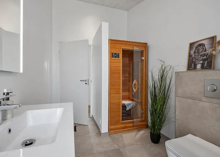 Feriehus Stunning In With Sauna Oksbøl